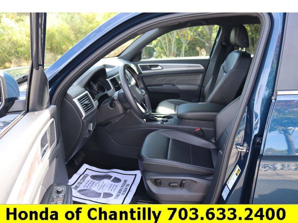 Used 2021 Volkswagen Atlas Cross Sport SE image 27
