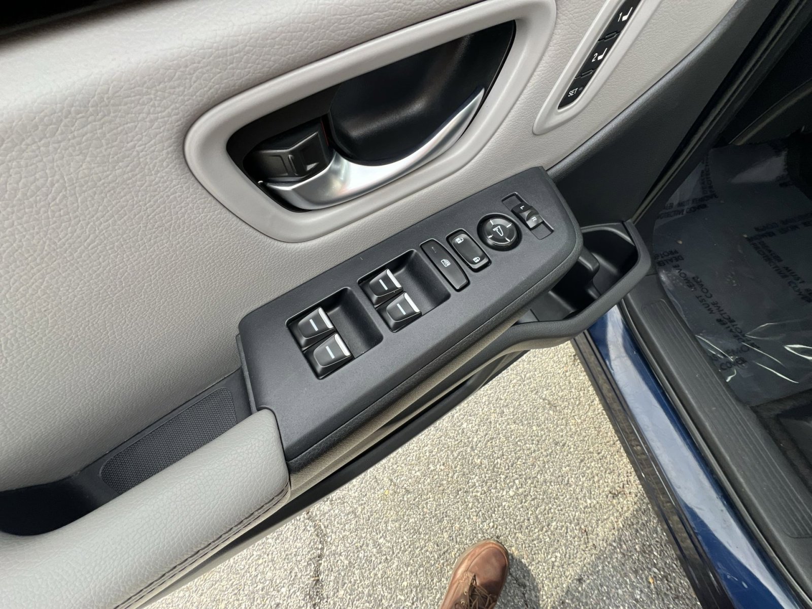 Used 2023 Honda Pilot EX-L image 15