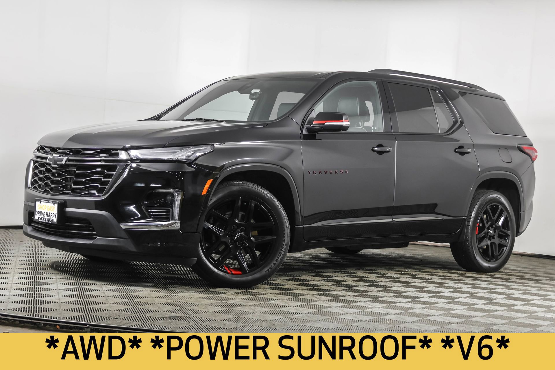 Used 2023 Chevrolet Traverse Premier w/ Redline Edition AWD/4WD image 2