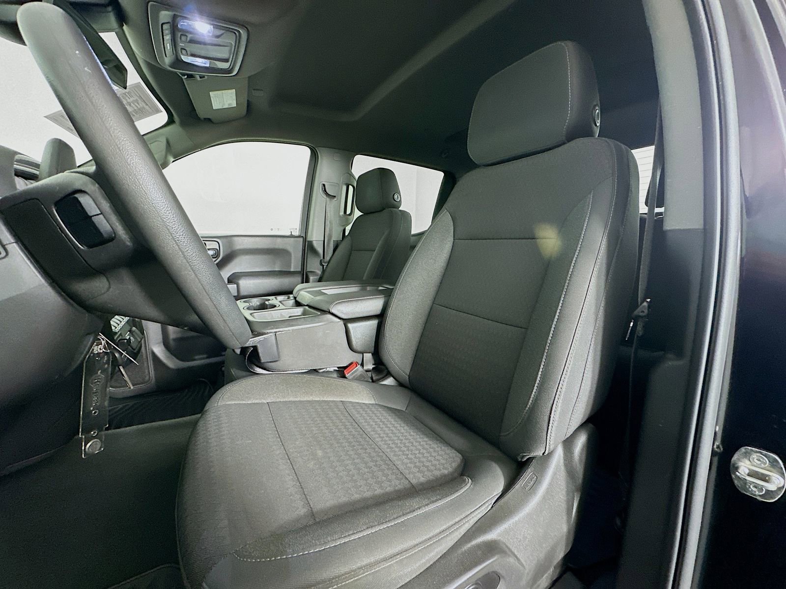 Used 2022 Chevrolet Silverado 1500 Custom Trail Boss w/ Safety Confidence Package image 21