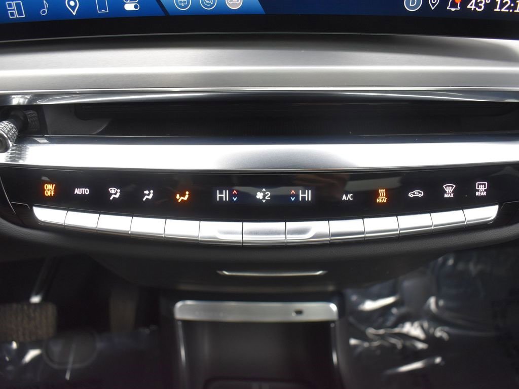 Certified 2024 Cadillac Lyriq Luxury w/ LPO, Floor Liner Package image 22