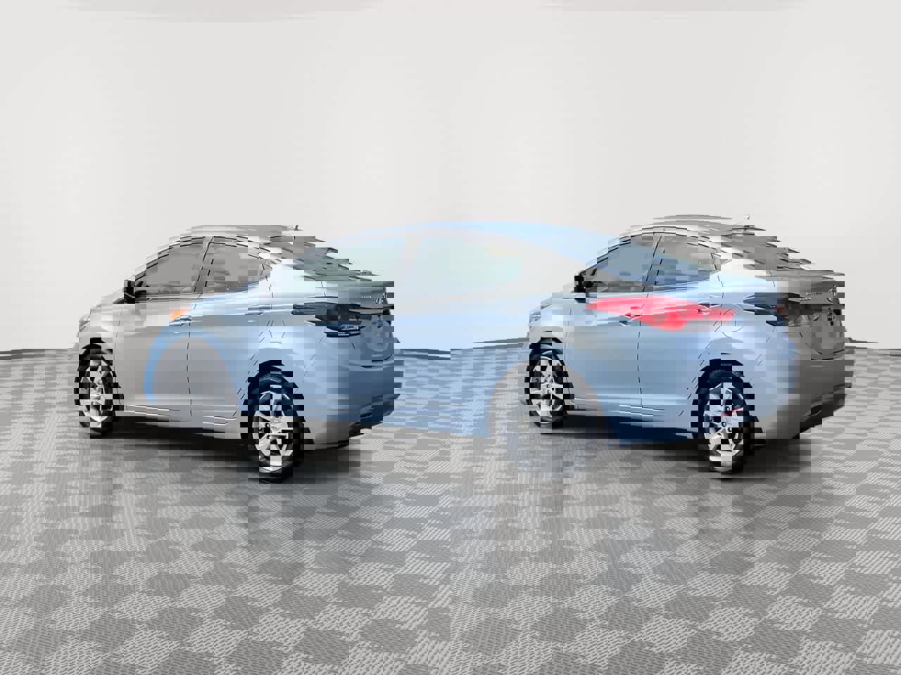 Used 2013 Hyundai Elantra GLS w/ Preferred Pkg image 6