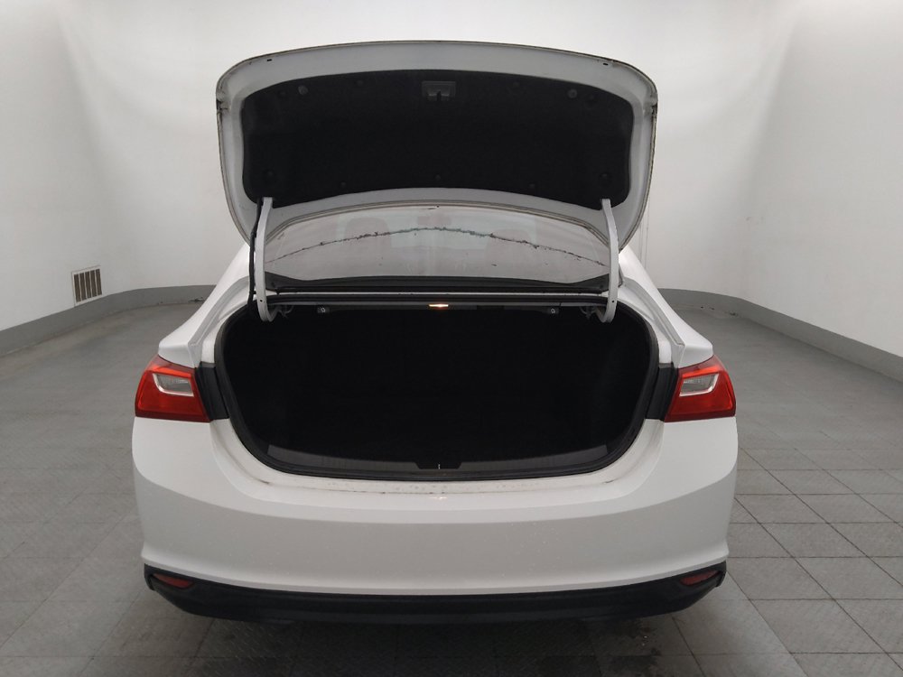 Used 2017 Chevrolet Malibu LS FWD image 29