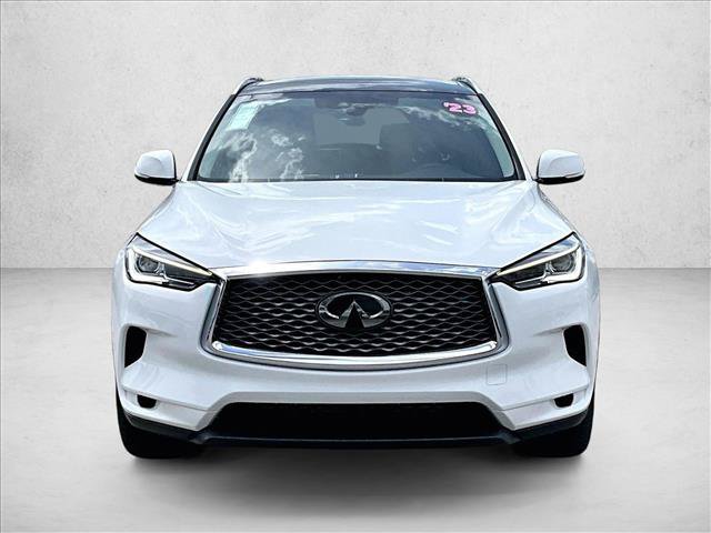 Used 2023 INFINITI QX50 Luxe FWD image 3