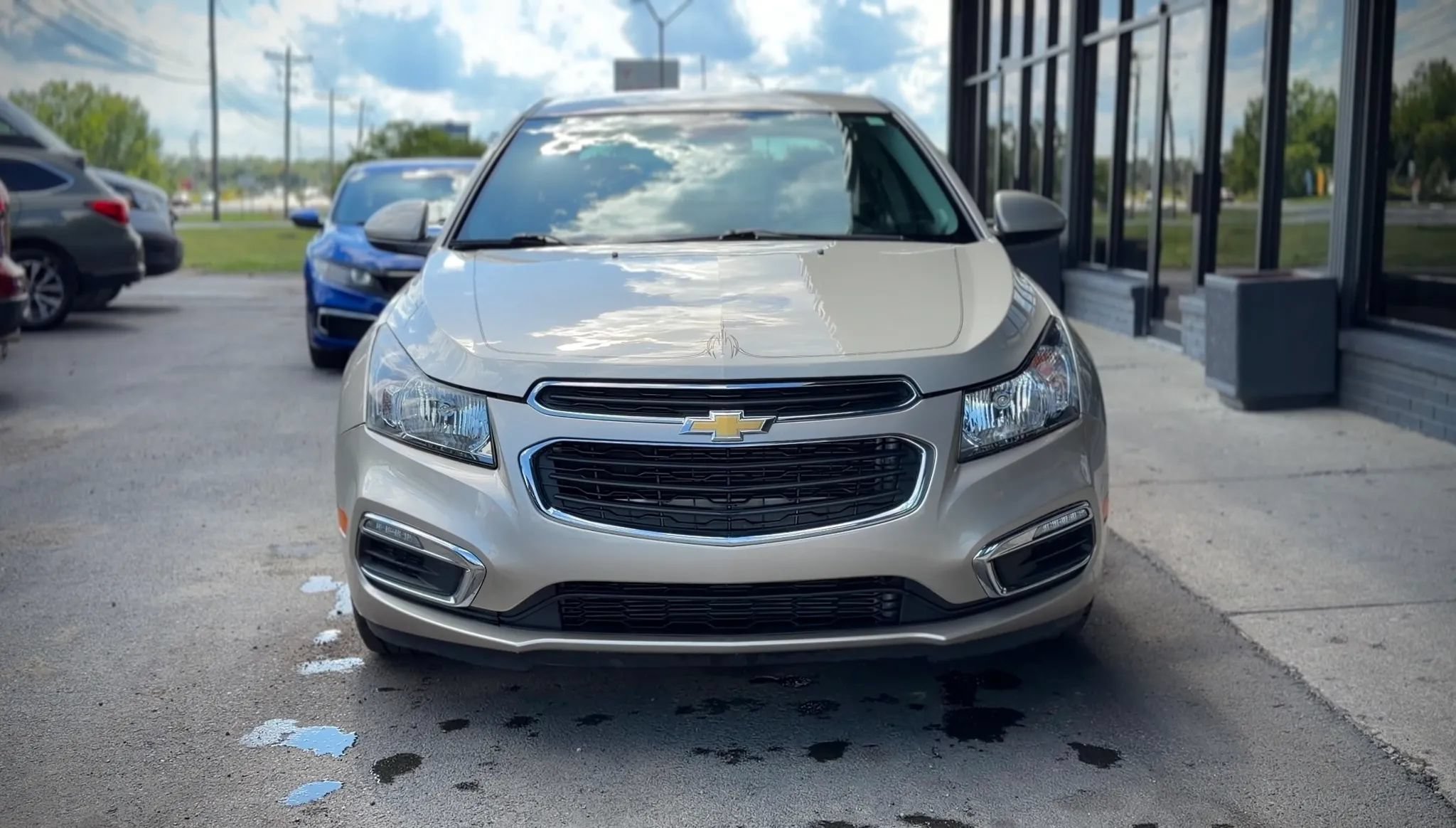 Used 2015 Chevrolet Cruze LT FWD image 6