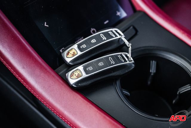 Used 2021 Porsche Taycan 4S w/ Premium Package image 86