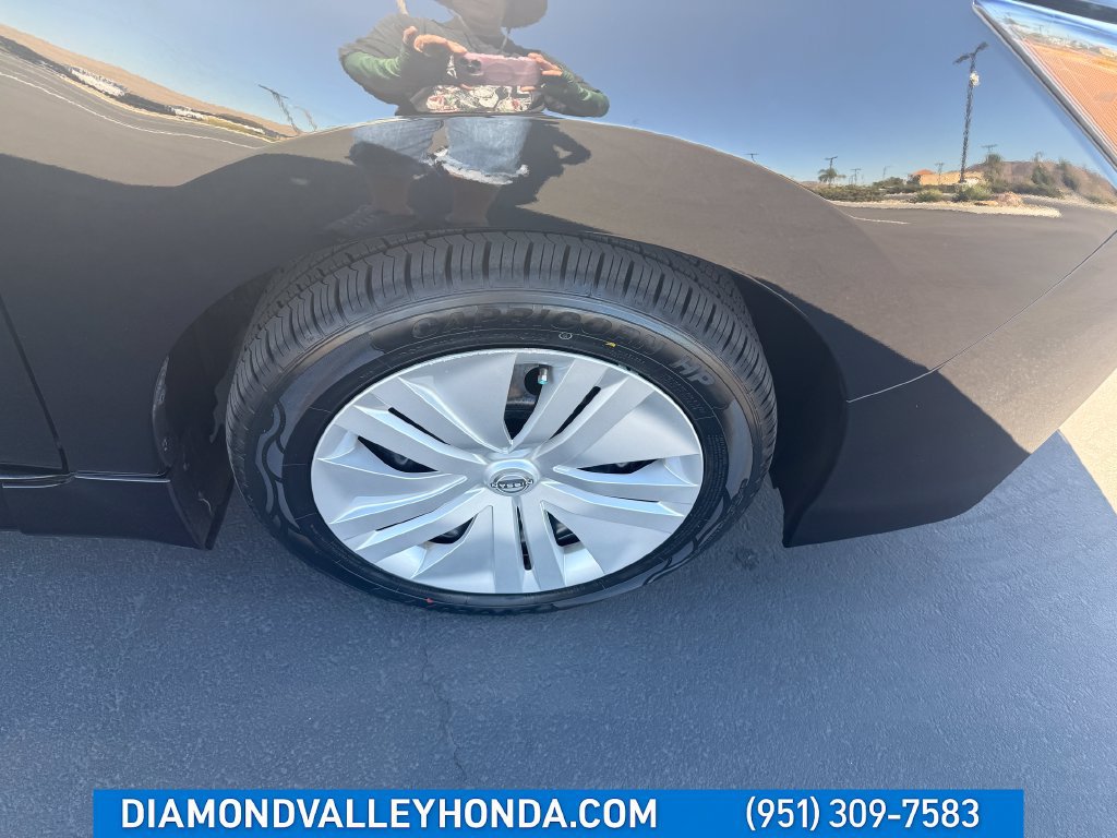 Used 2024 Nissan Leaf S FWD image 31