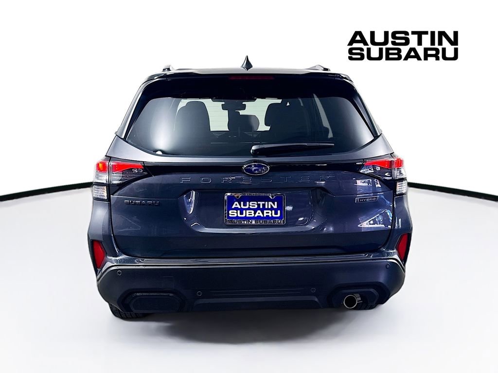 Used 2025 Subaru Forester Touring image 6