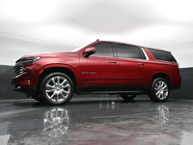 Used 2022 Chevrolet Suburban High Country AWD/4WD image 45