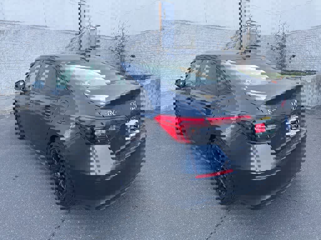 Used 2023 Honda Civic Sport image 15