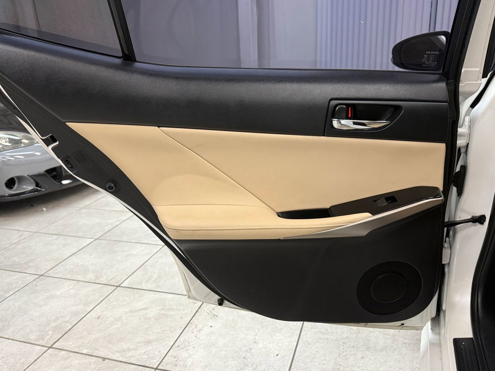 Used 2014 Lexus IS 350 w/ Navigation Package image 16