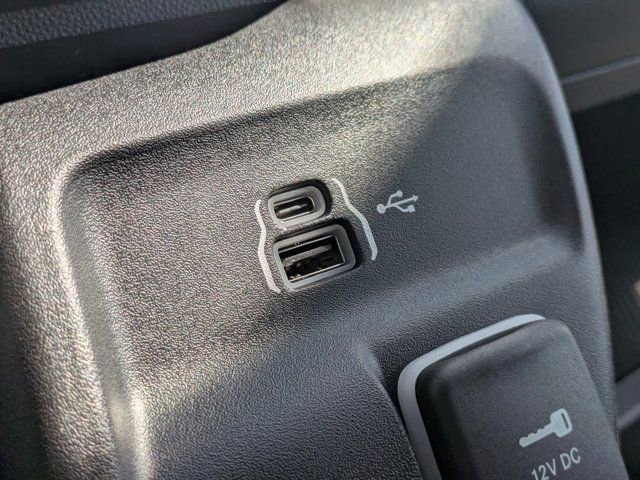 New 2026 RAM ProMaster 2500 w/ Quick Order Package 22G SLT image 19