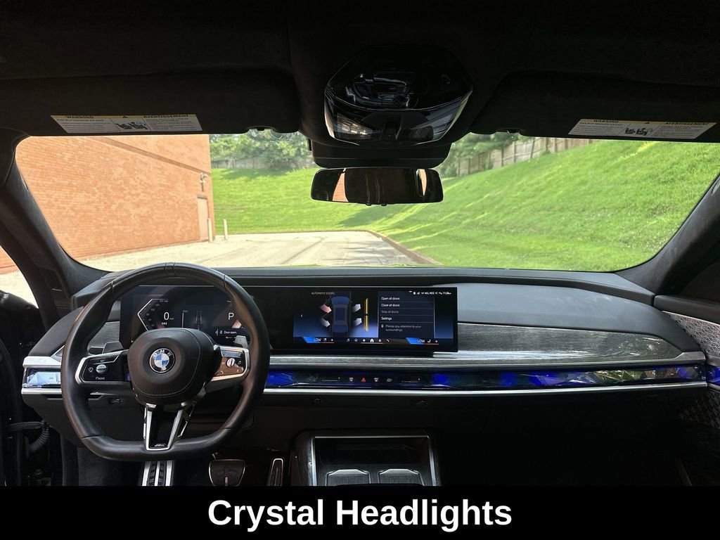 Used 2024 BMW 760i xDrive 760i xDrive w/ Executive Package image 27