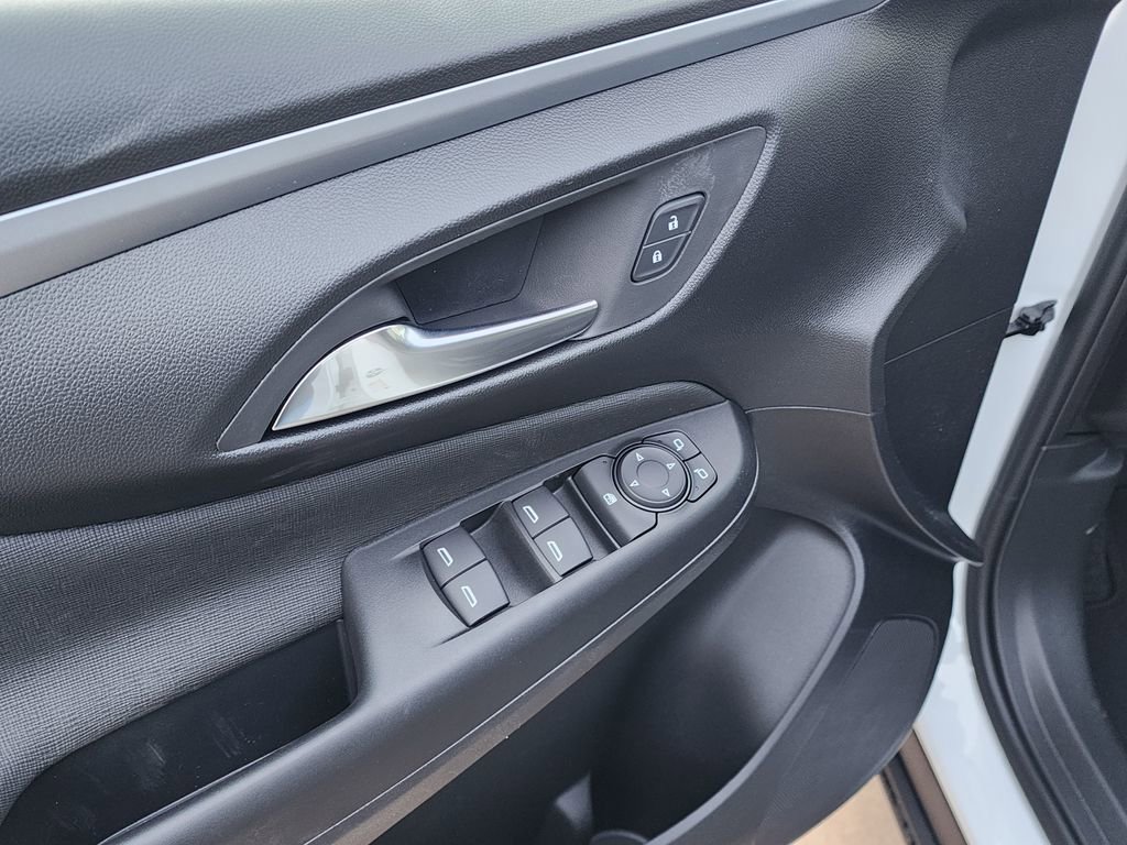New 2026 Buick Envista Sport Touring FWD image 14