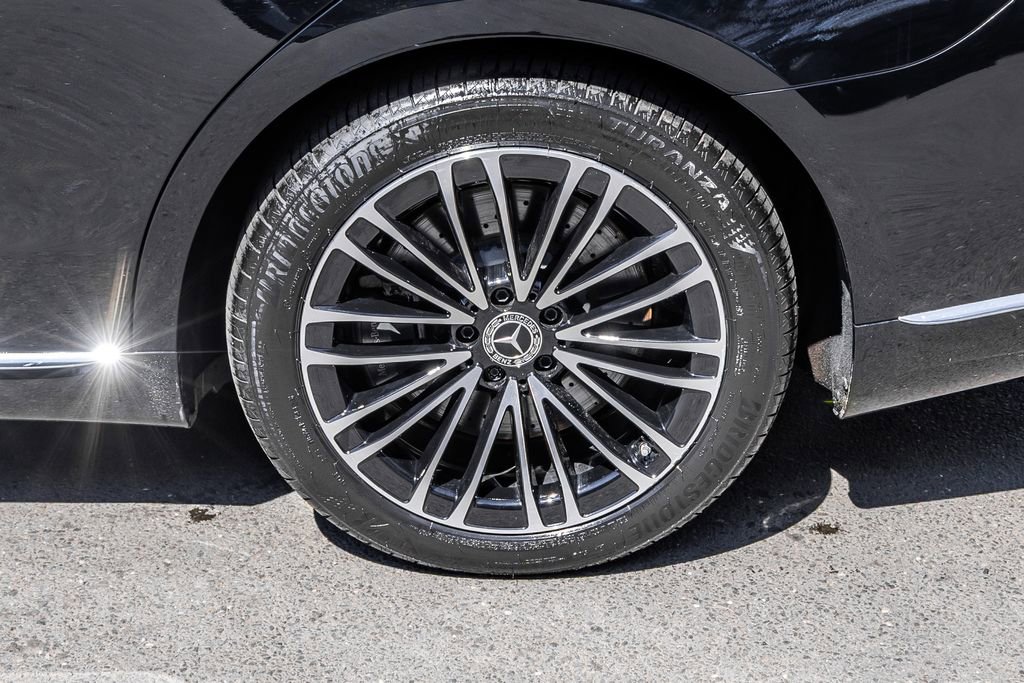 Used 2024 Mercedes-Benz S 580e 4MATIC Sedan image 15