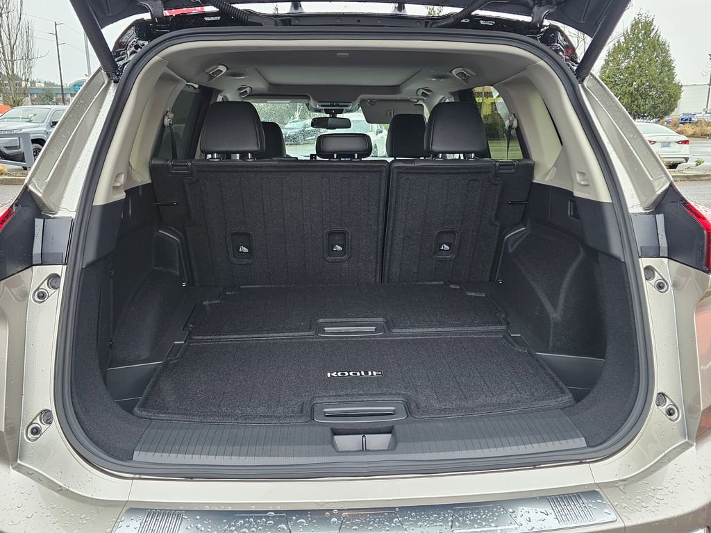 New 2026 Nissan Rogue Platinum w/ Tech Package image 11