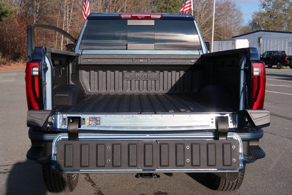 New 2026 GMC Sierra 2500 Denali w/ Denali Reserve Package image 26