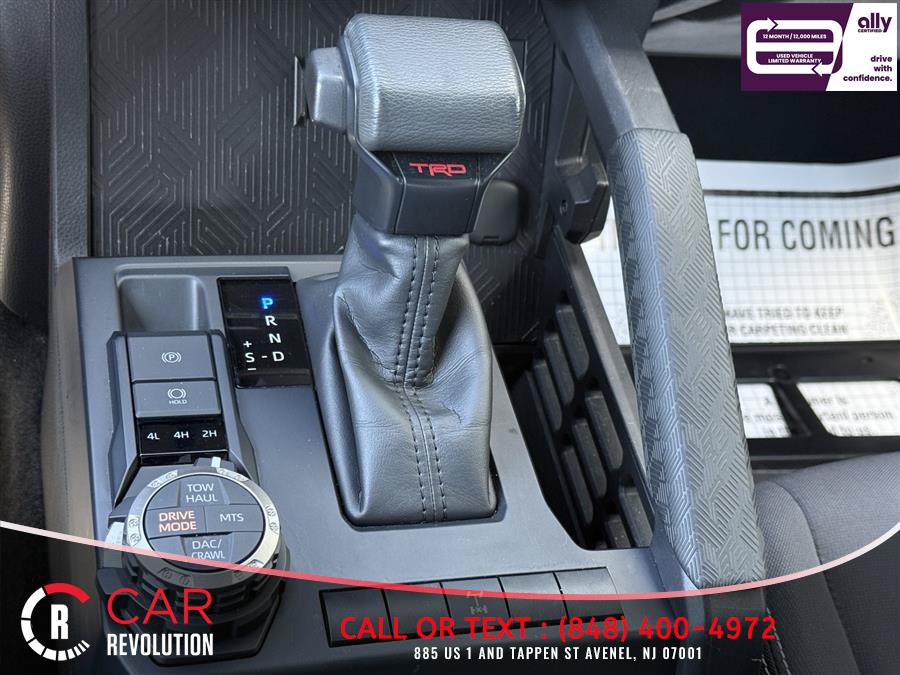 Used 2024 Toyota Tacoma TRD Off-Road AWD/4WD image 21
