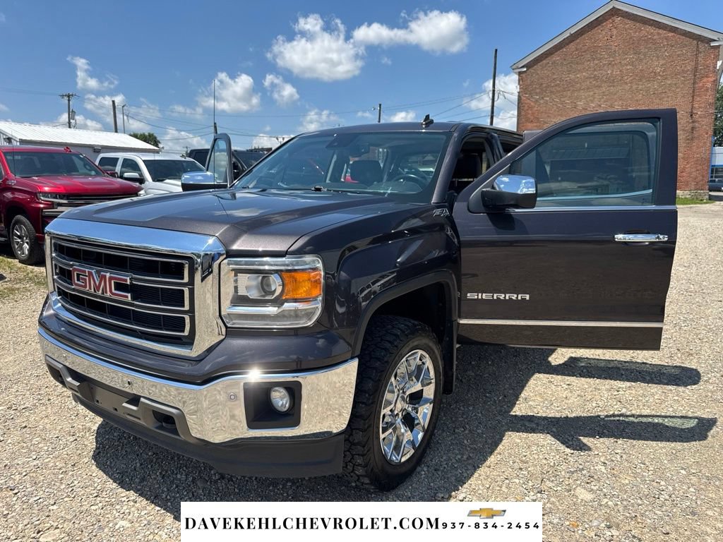 Used 2014 GMC Sierra 1500 SLT w/ SLT Crew Cab Value Package AWD/4WD image 10