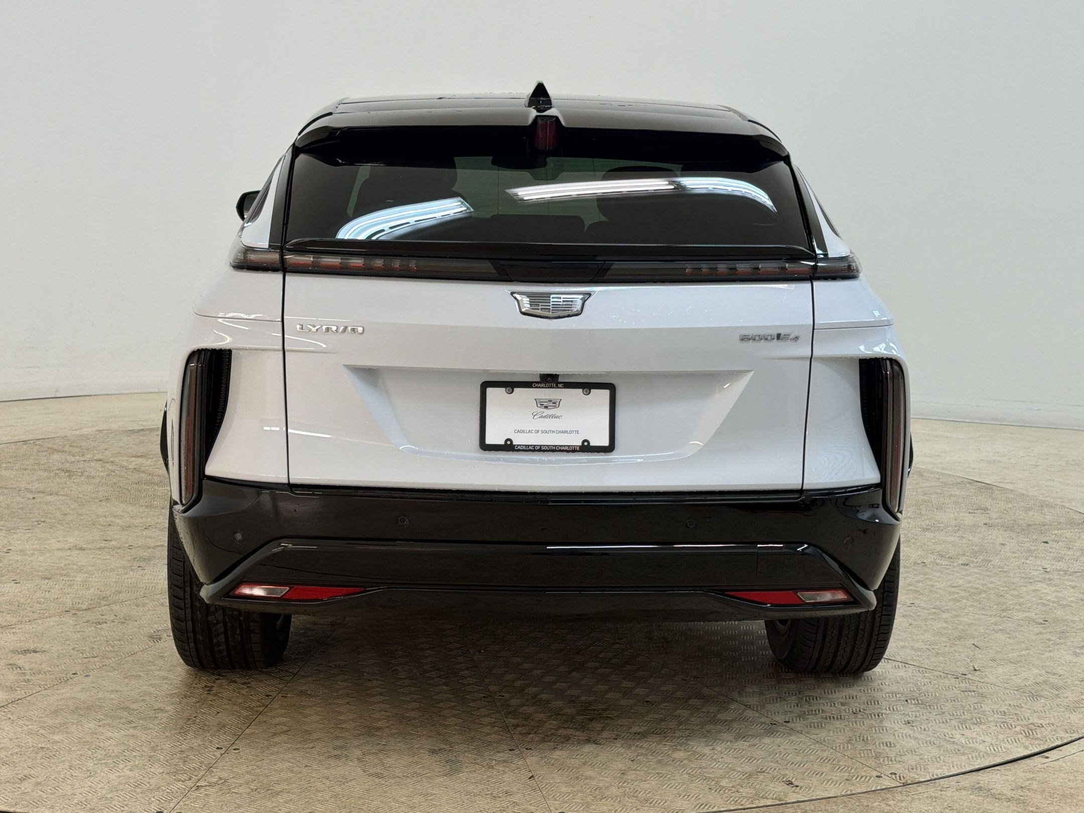 New 2026 Cadillac Lyriq Sport AWD/4WD image 10