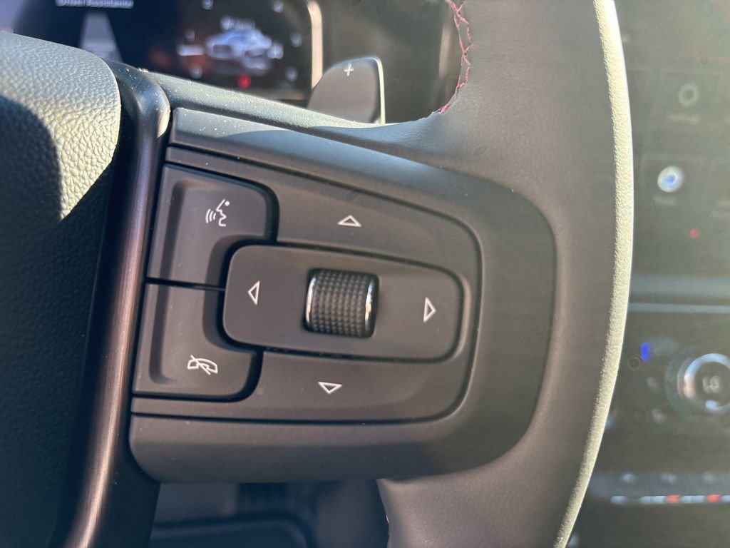 Used 2025 GMC Sierra 1500 AT4X image 23