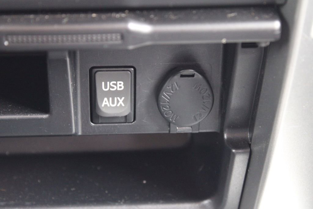 Used 2013 Toyota 4Runner SR5 image 36