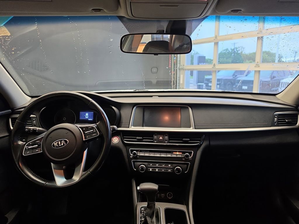 Used 2020 Kia Optima S FWD image 17
