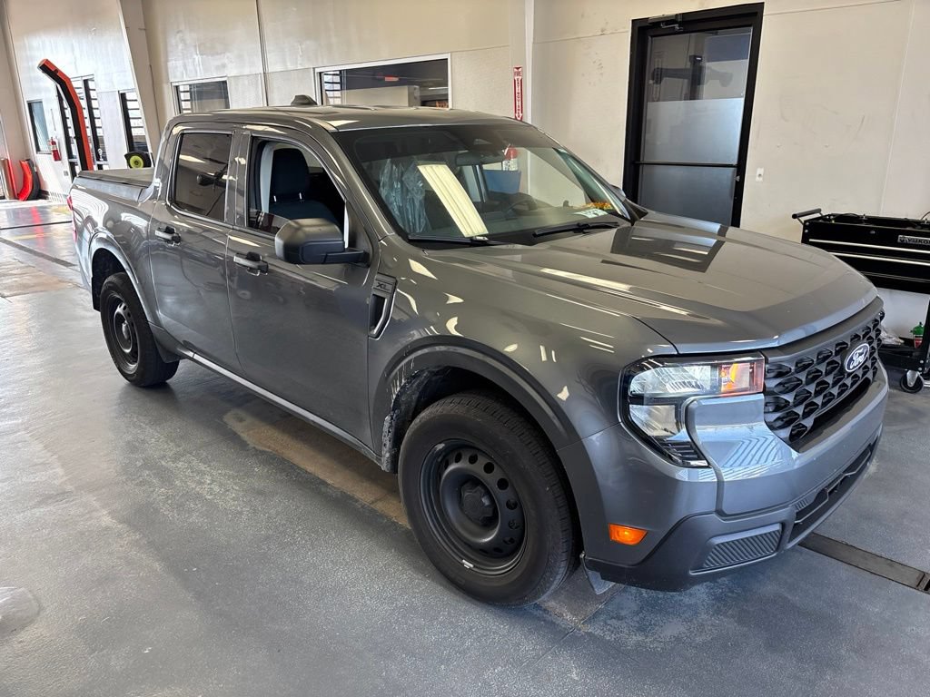 Used 2025 Ford Maverick XL