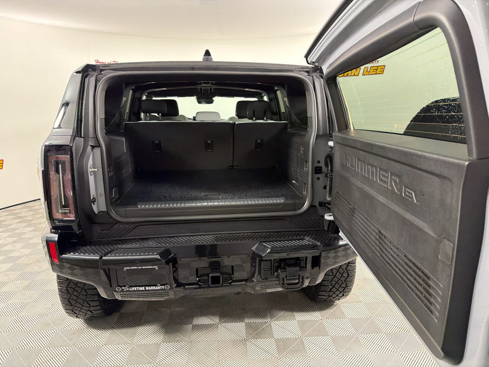 Used 2025 GMC Hummer EV 3X w/ Extreme Off-Road Package AWD/4WD image 5