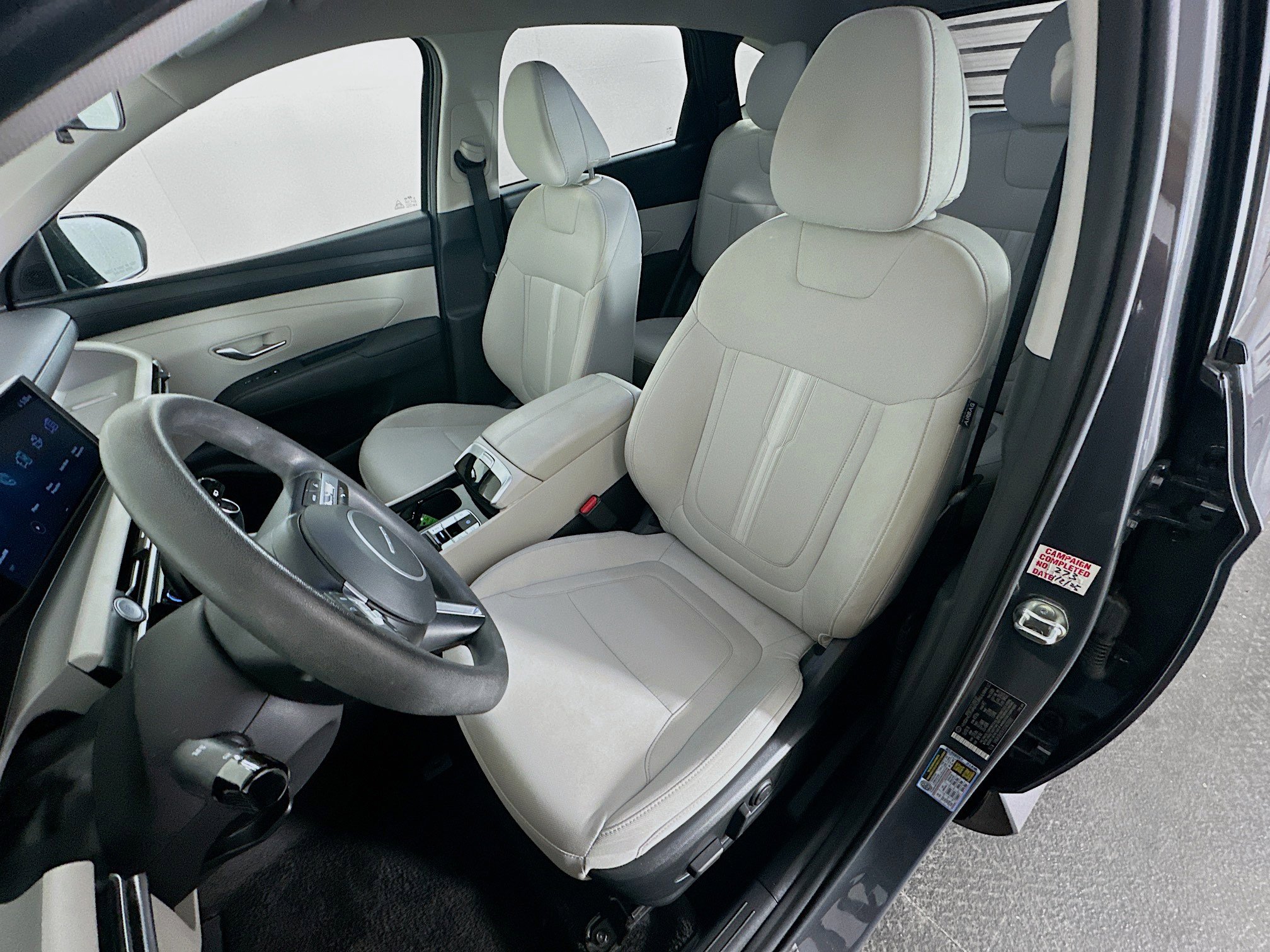 Used 2025 Hyundai Tucson SEL FWD image 13