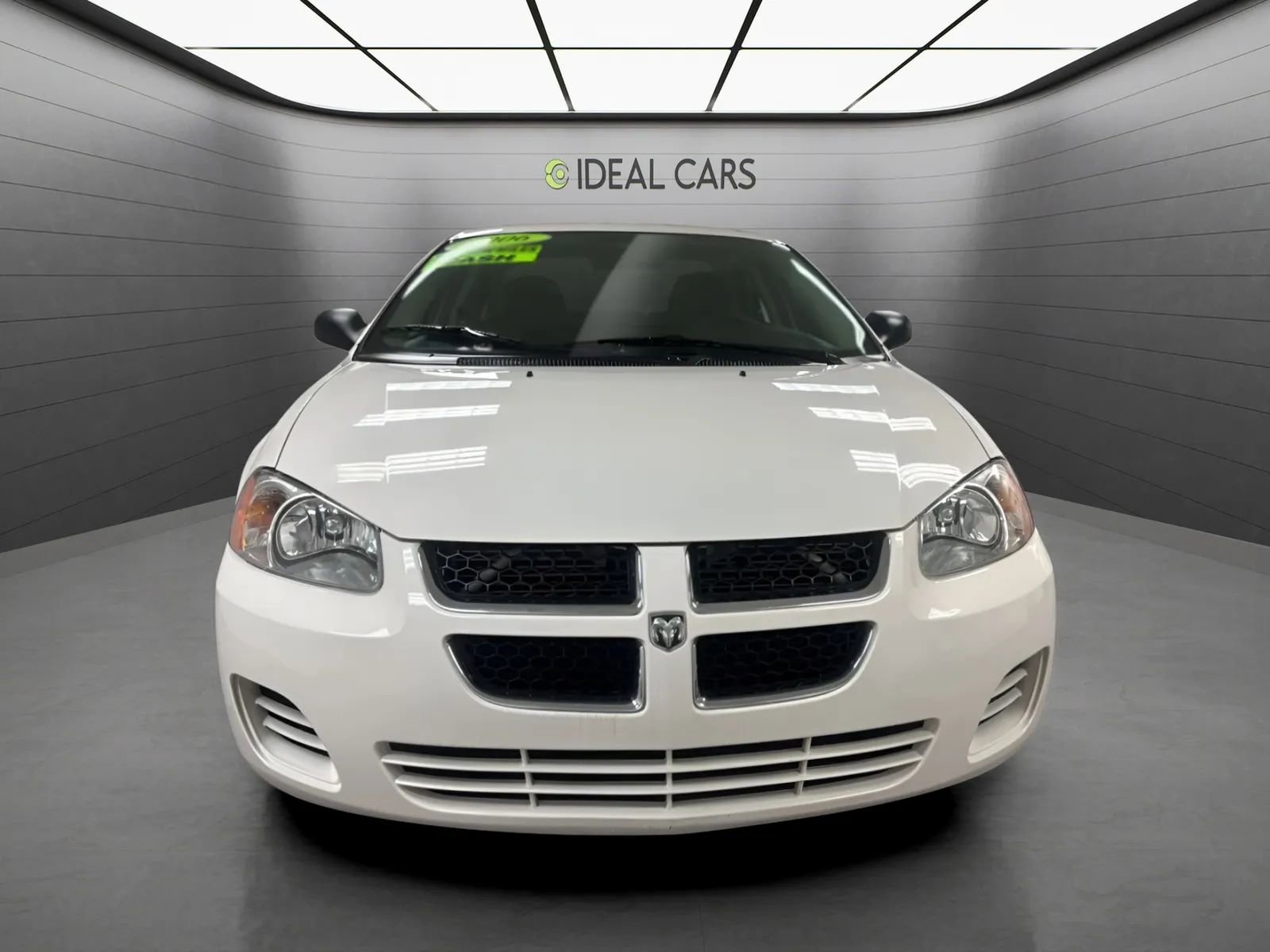 Used 2006 Dodge Stratus SXT FWD image 2