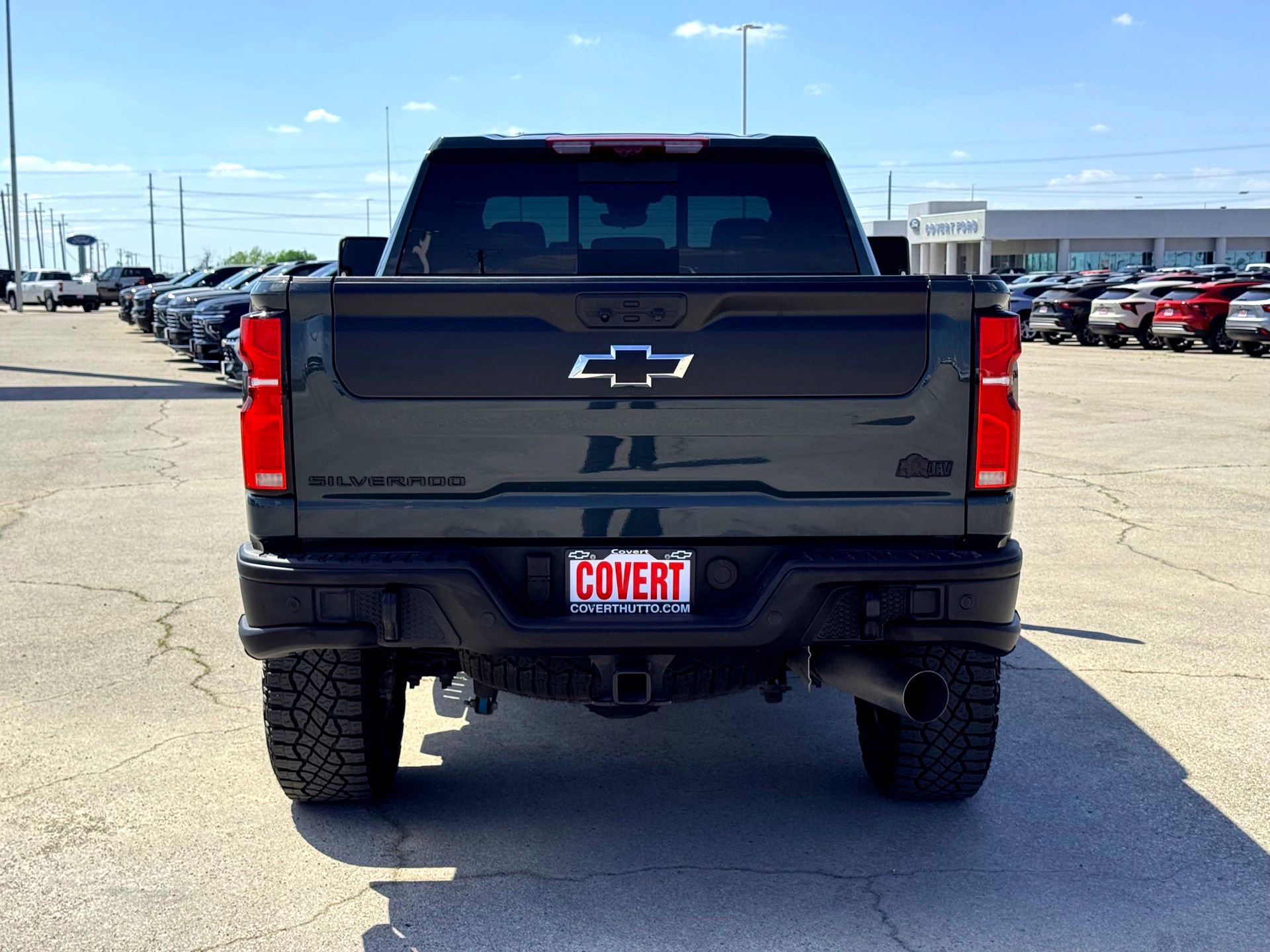 Used 2026 Chevrolet Silverado 2500 ZR2 w/ ZR2 Bison Edition image 8