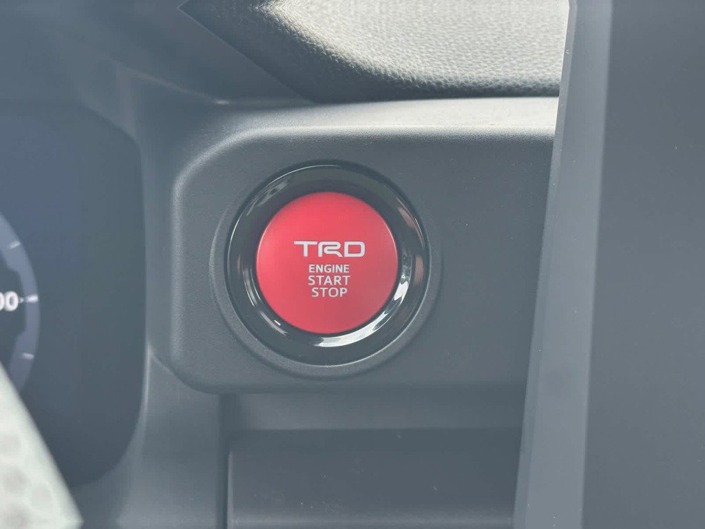 New 2025 Toyota Tacoma TRD Off-Road image 5