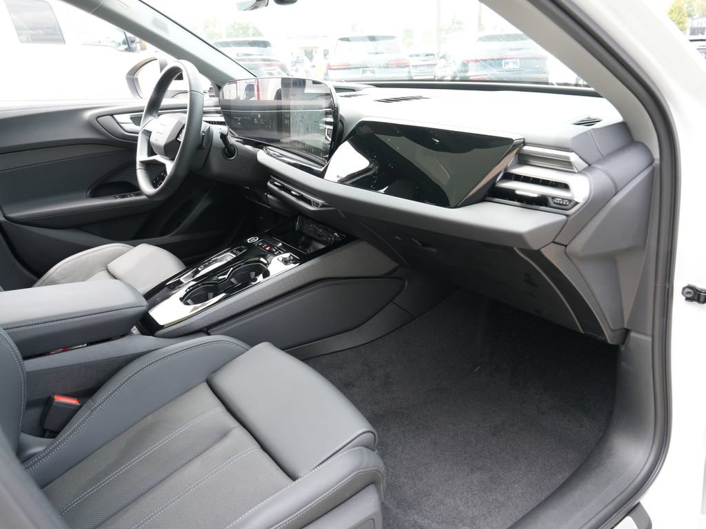 Used 2025 Audi A5 2.0T Premium w/ Premium Plus AWD/4WD image 17