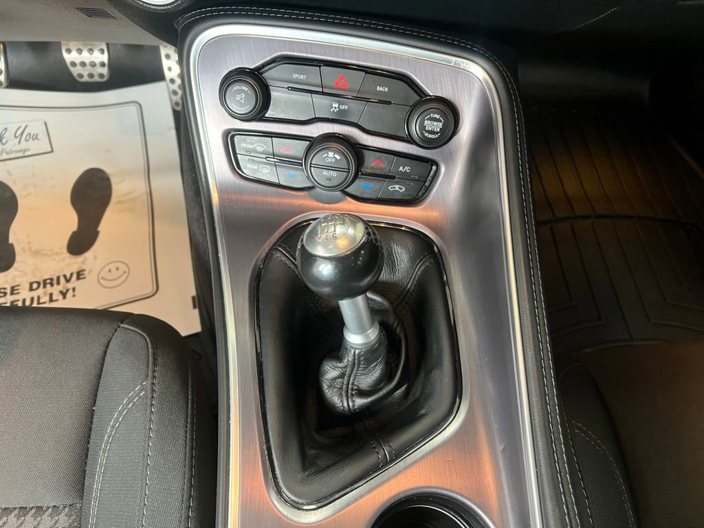 Used 2016 Dodge Challenger R/T w/ Blacktop Package image 11