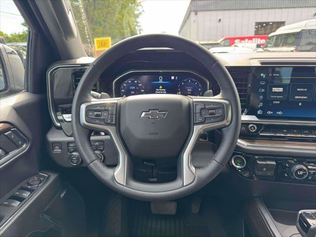 Used 2023 Chevrolet Silverado 1500 RST w/ Convenience Package II AWD/4WD image 20