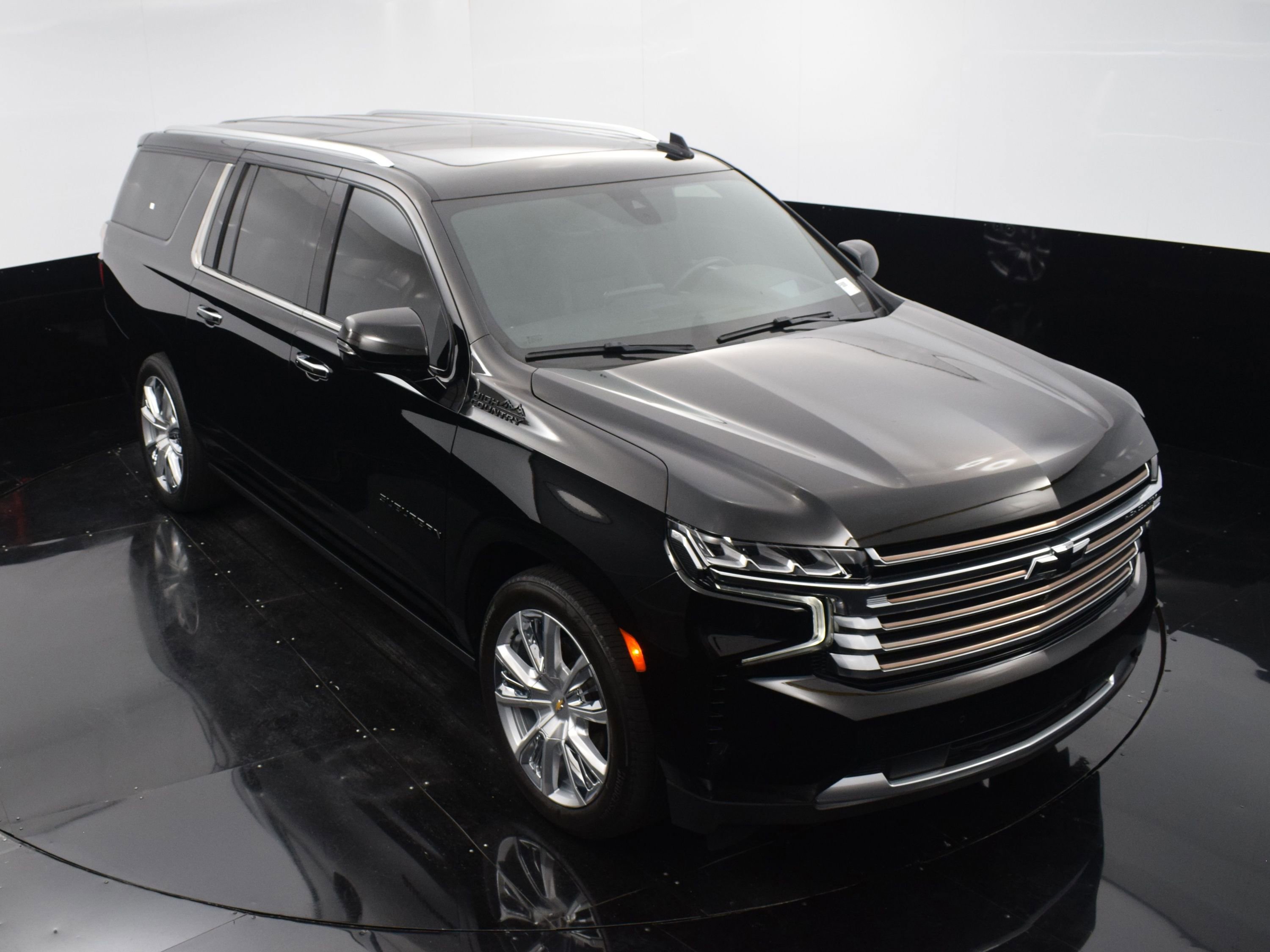 Used 2022 Chevrolet Suburban High Country