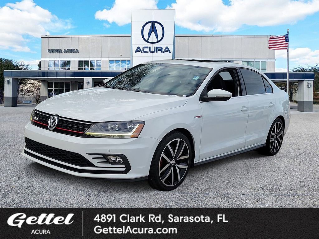 Used 2018 Volkswagen Jetta GLI image 1