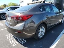 Used 2016 MAZDA MAZDA3 i Sport w/ Preferred Equipment Package image 3