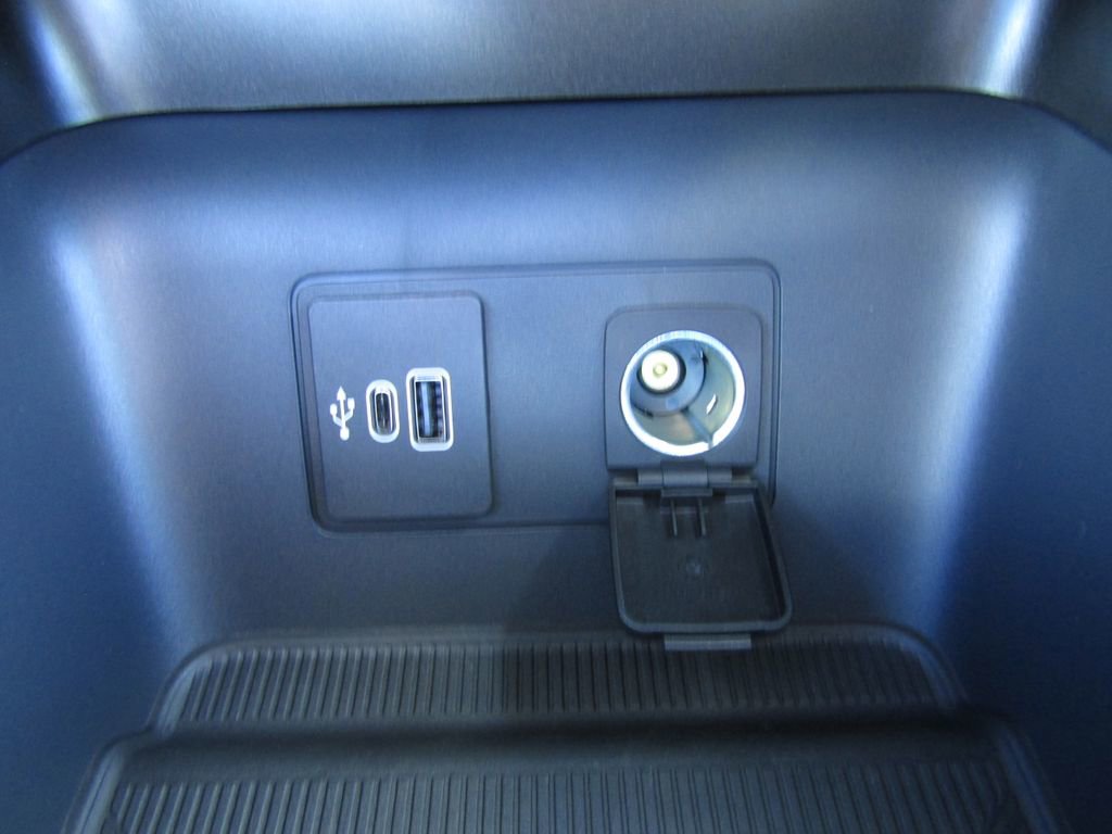 New 2026 Ford Explorer Active image 26