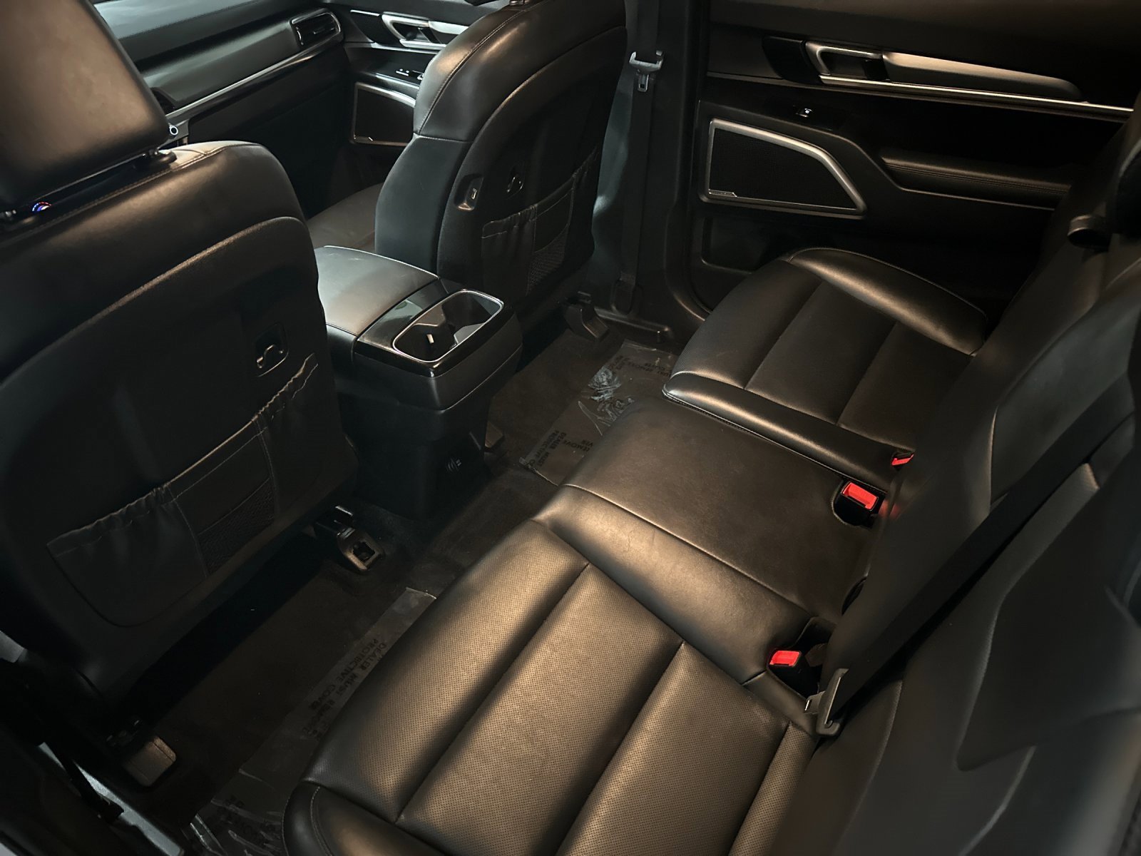 Certified 2022 Kia Telluride LX image 11