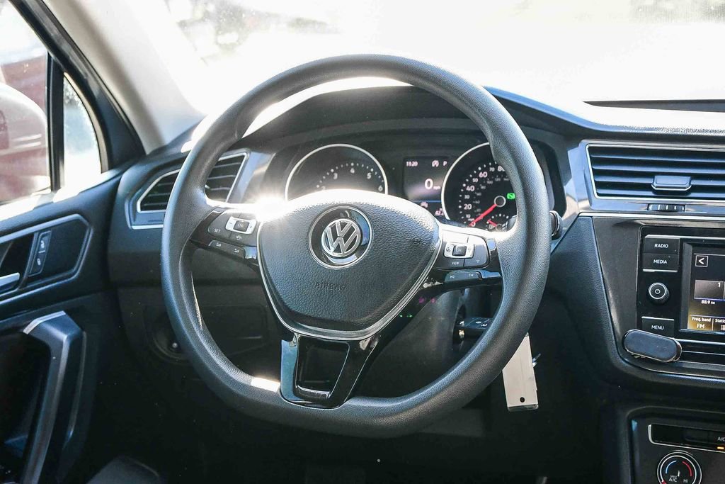 Used 2021 Volkswagen Tiguan S image 16