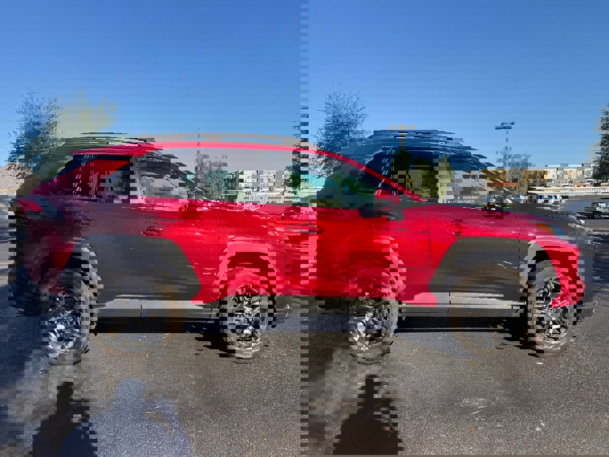 Used 2024 Toyota RAV4 Adventure image 6
