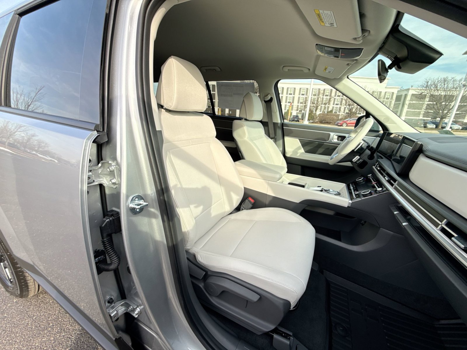 Certified 2026 Hyundai Santa Fe SE AWD/4WD image 27