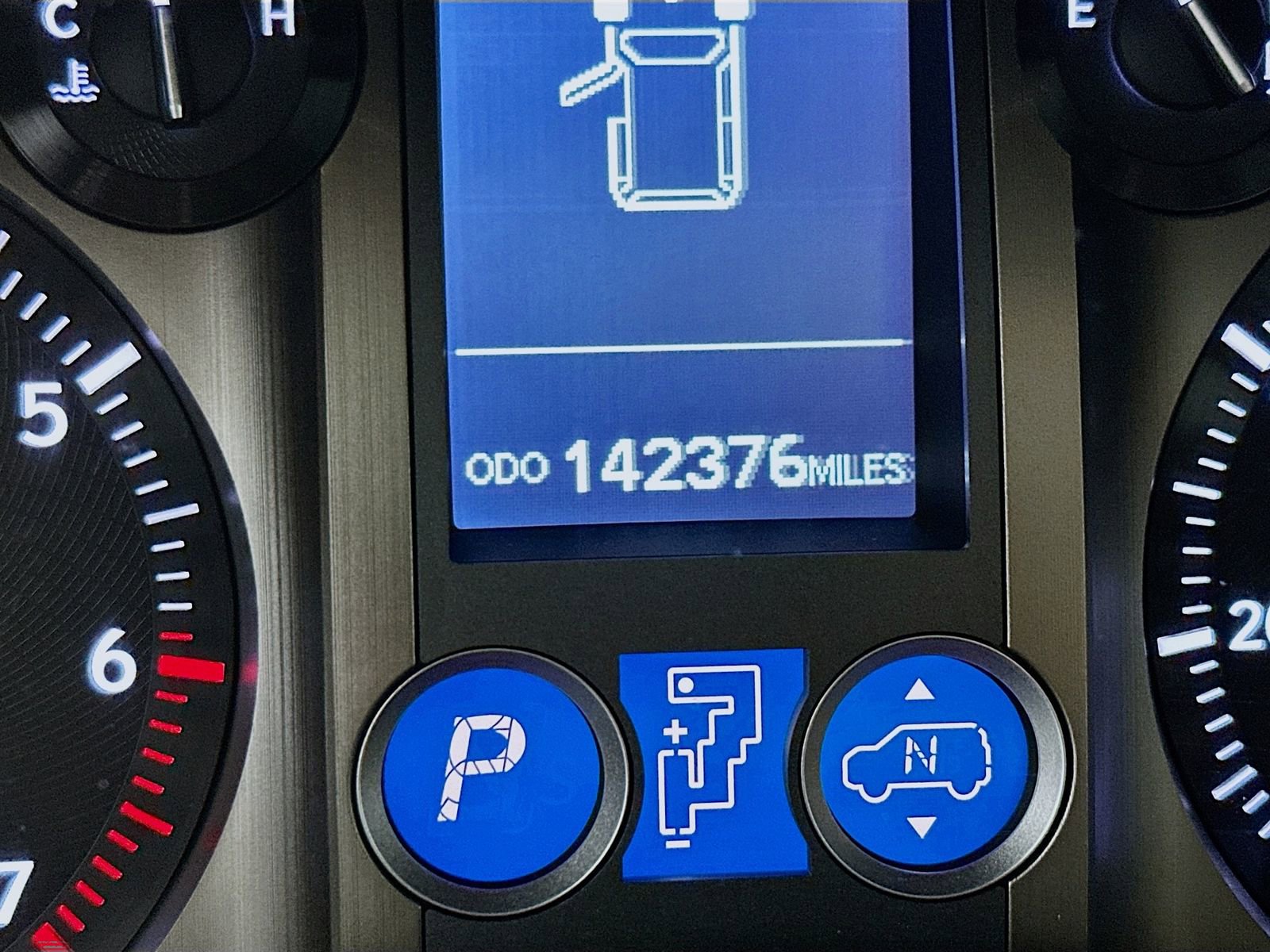 Used 2013 Lexus GX 460 Premium image 13