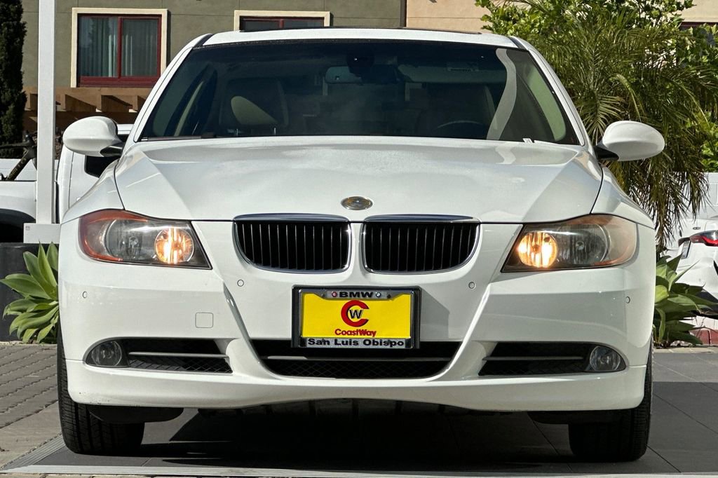 Used 2008 BMW 328i Sedan RWD image 8