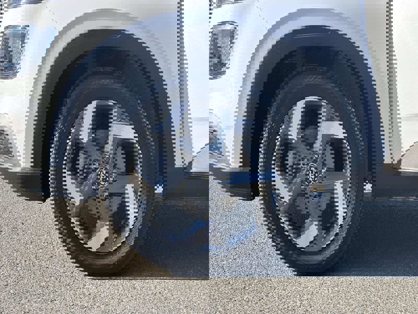 Used 2022 Hyundai Venue SEL image 12