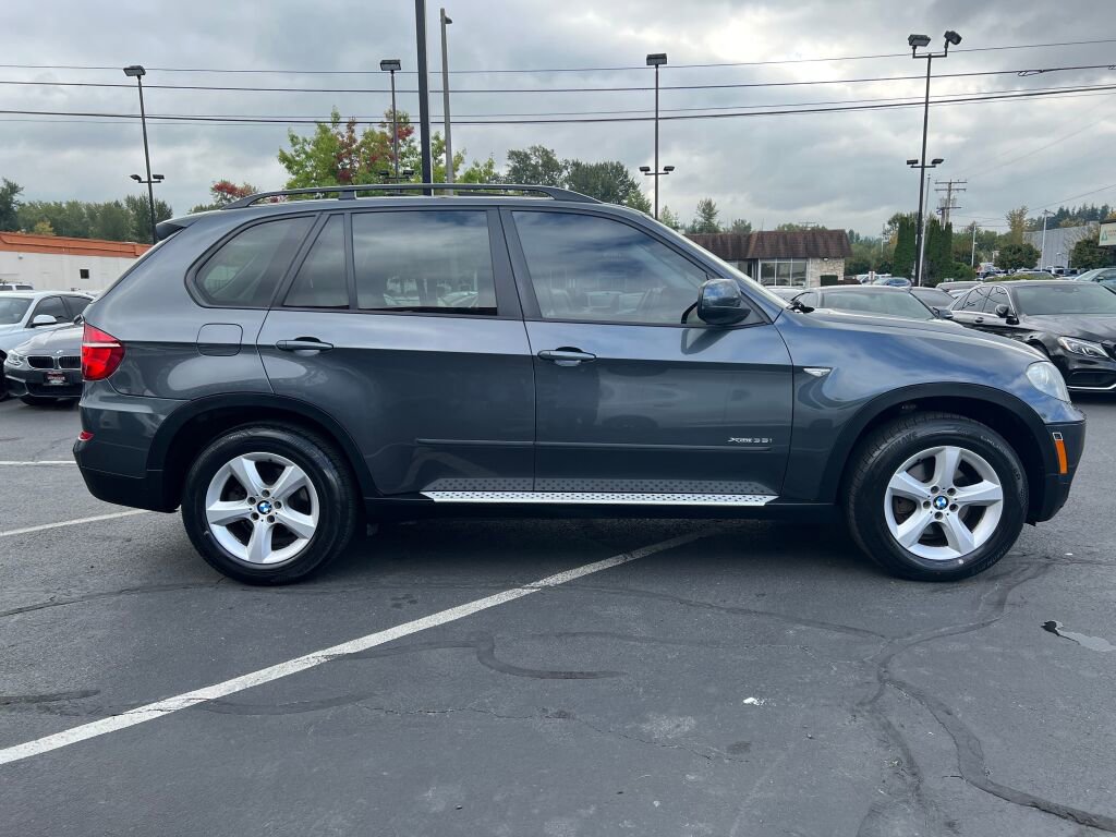 Used 2011 BMW X5 xDrive35i image 4