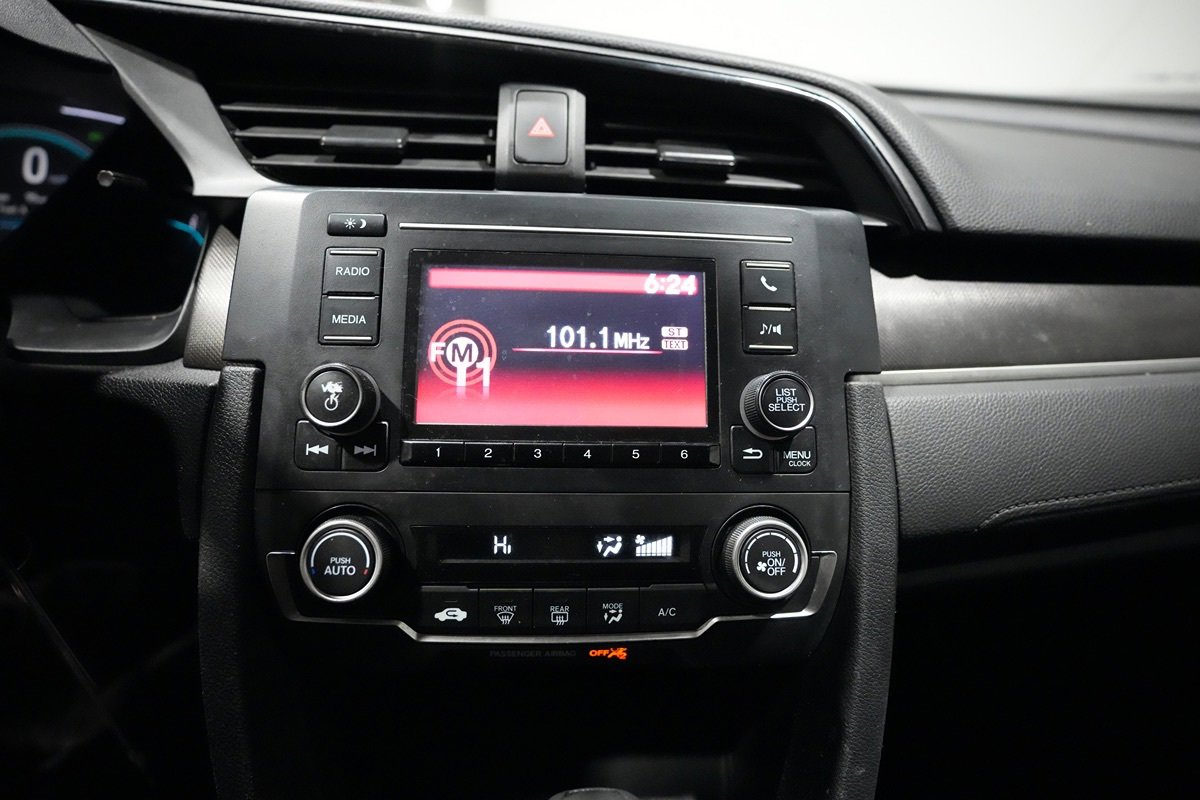 Used 2020 Honda Civic LX image 9