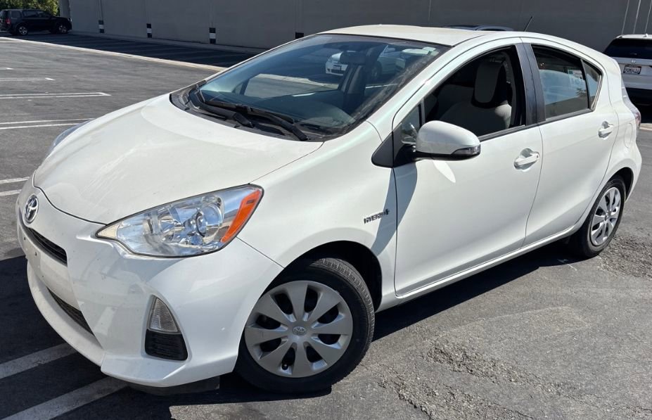 Used 2014 Toyota Prius C One FWD image 1